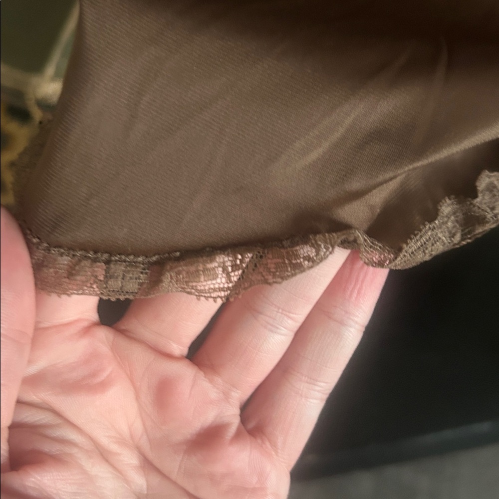 Vintage Vanity Fair light chocolate brown lace slip chemise nightgown made USA - Picture 4 of 7